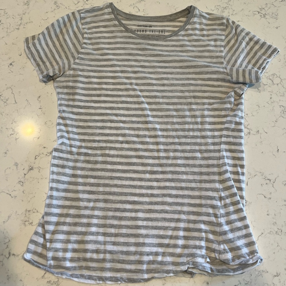 Stripped Tshirt
